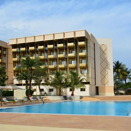 Hala Hotel & Aqua Park Bissau Kültér fotó