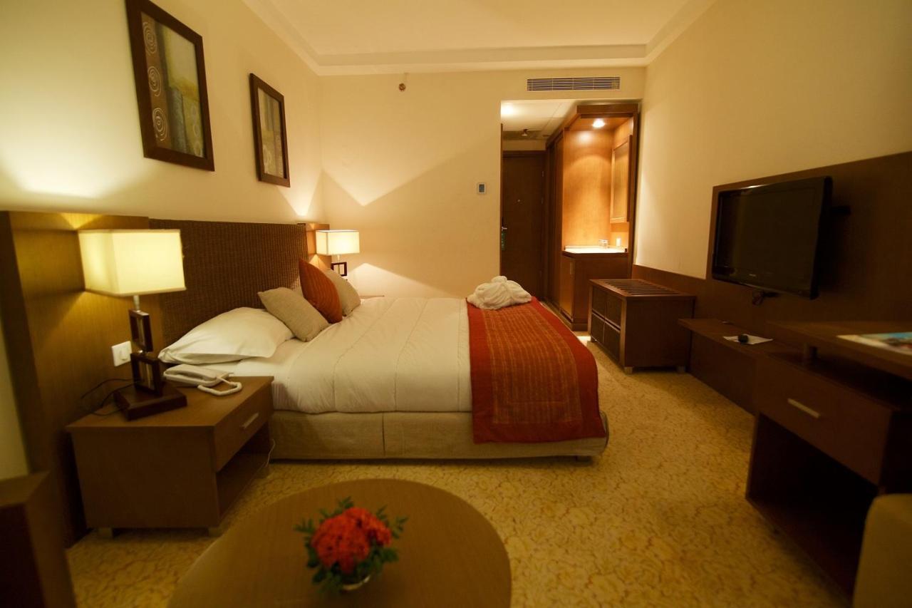 Hala Hotel & Aqua Park Bissau Kültér fotó