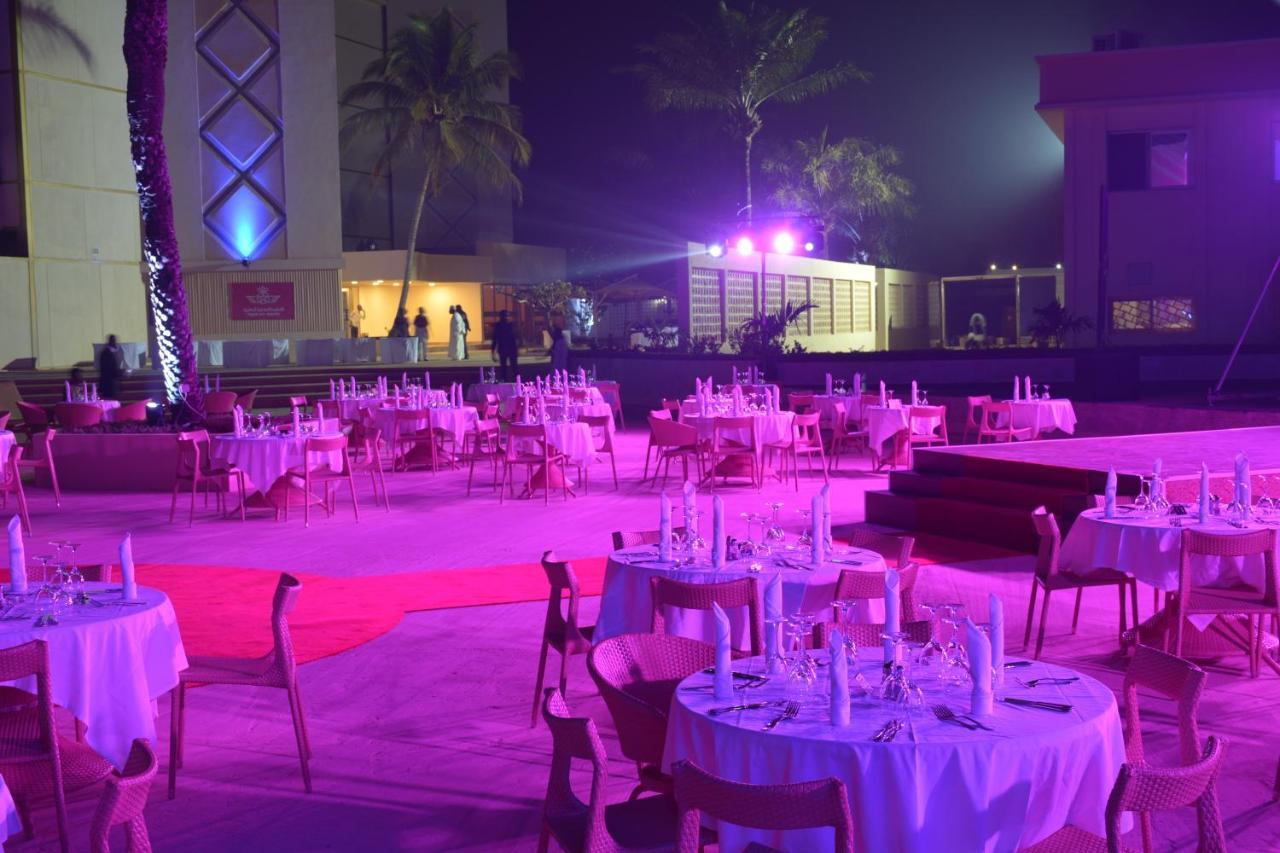 Hala Hotel & Aqua Park Bissau Kültér fotó
